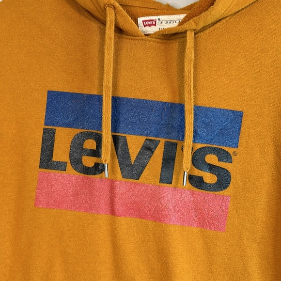 Menβs Leviβs Mustard Yellow Comfy Hoodie - Picture 2 of 4